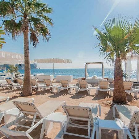 Cannes Martinez Croisette Beach 50M Extérieur photo
